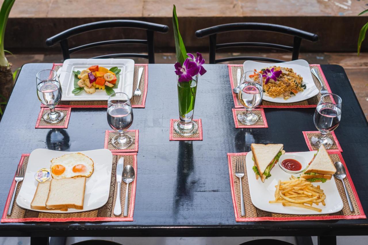 The Rabbit Hole Hotel & Spa Siem Reap Exterior photo