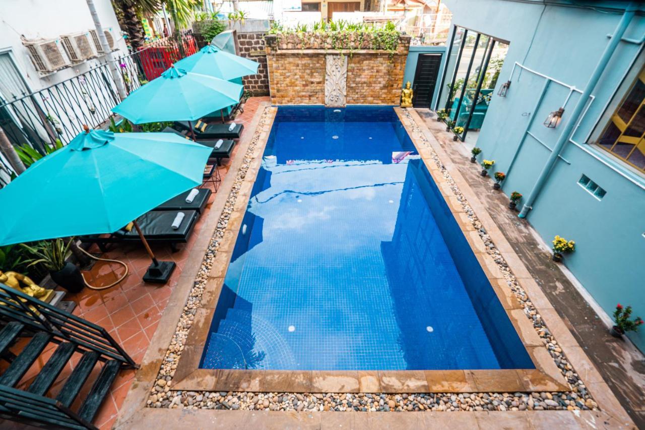 The Rabbit Hole Hotel & Spa Siem Reap Exterior photo